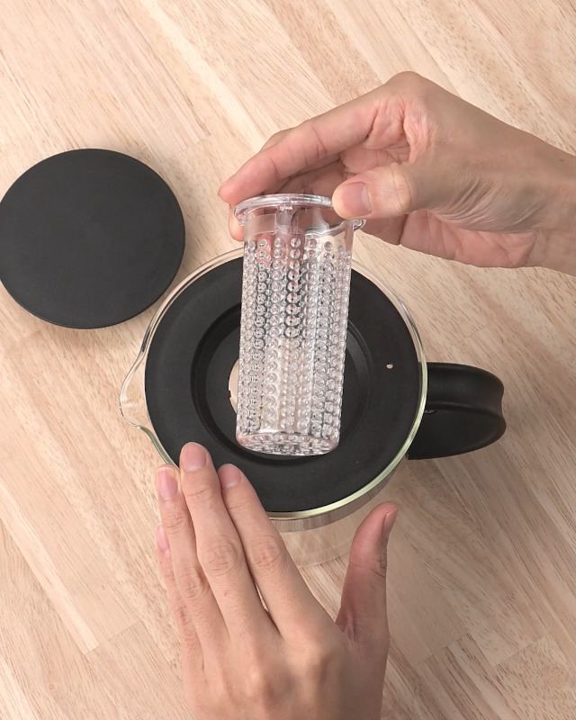 Amazon｜BODUM ボダム ティーポット ティーメーカー BISTRO NOUVEAU